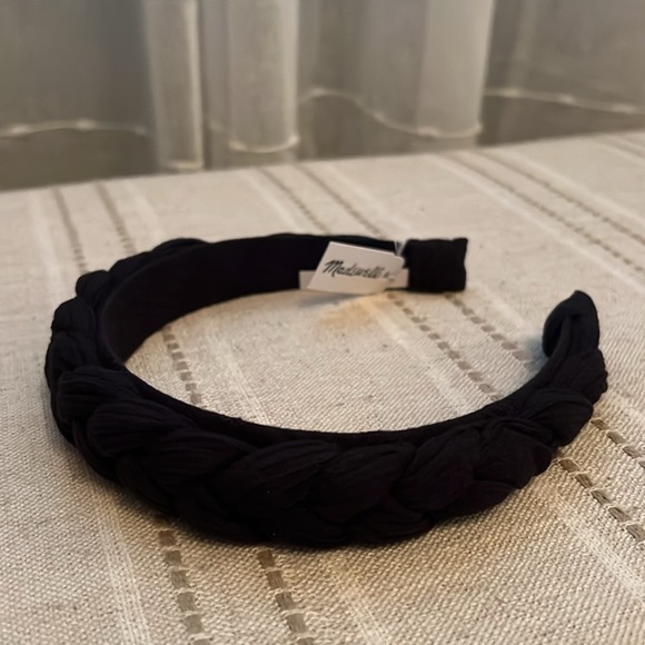 Madewell Accessories - NWT Madewell braided headband